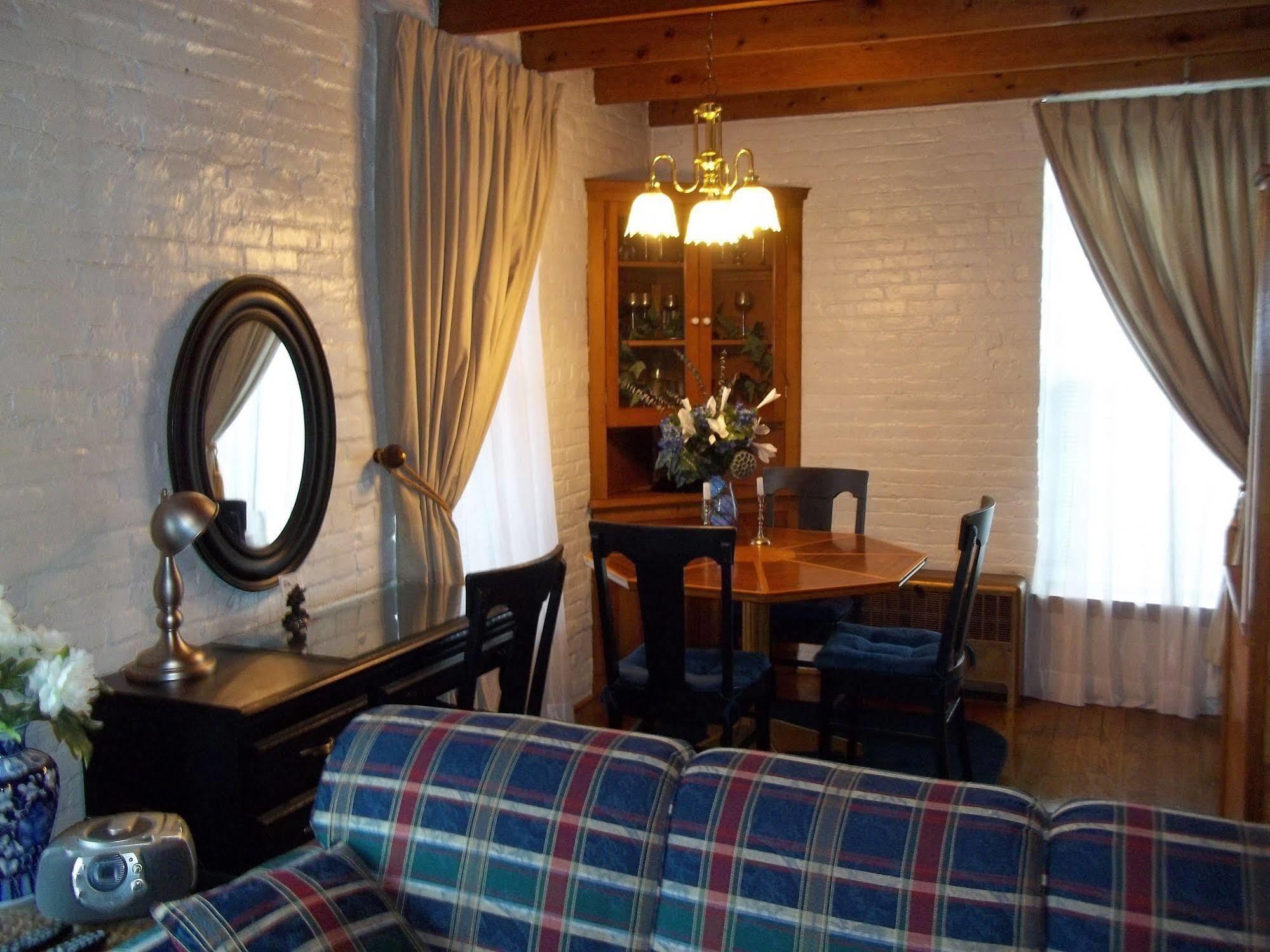 The Rivers Edge Executive Suites Tiffin Экстерьер фото