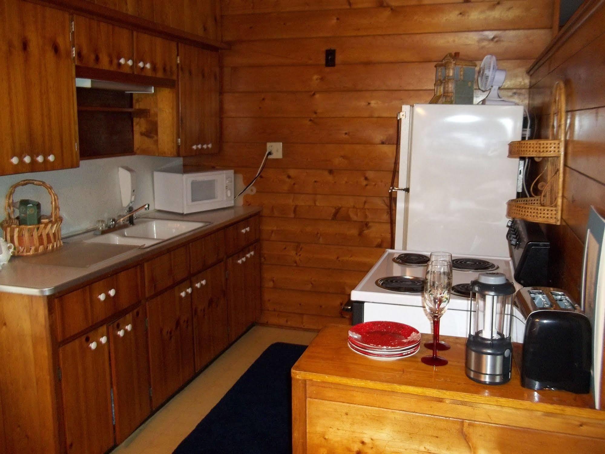 The Rivers Edge Executive Suites Tiffin Экстерьер фото